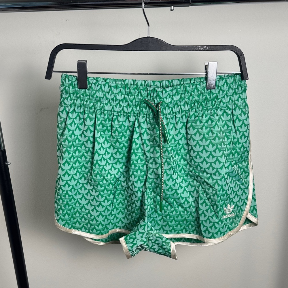 Adidas Women's Green Adicolor 70s High Waist Monogram Athletic Shorts Size Small - Picture 2 of 7